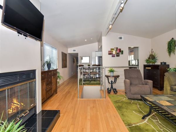 Newport Beach Home 991046