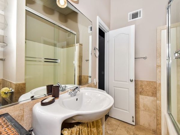 Newport Beach Home 991046