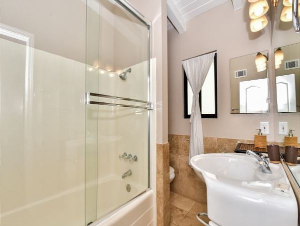 Newport Beach Home 991046