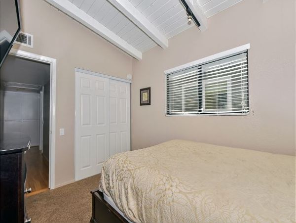 Newport Beach Home 991046