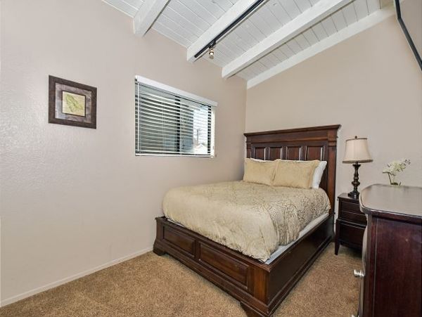 Newport Beach Home 991046
