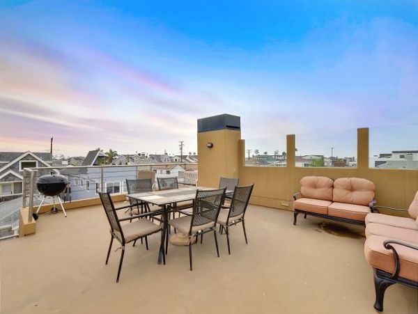 Newport Beach Home 991046