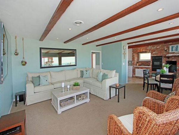 Newport Beach Home 991047