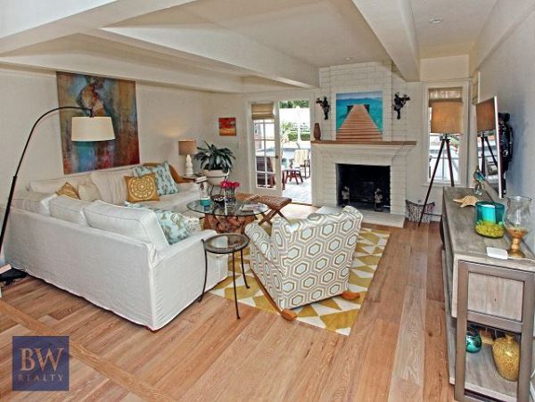 Newport Beach Home 991048