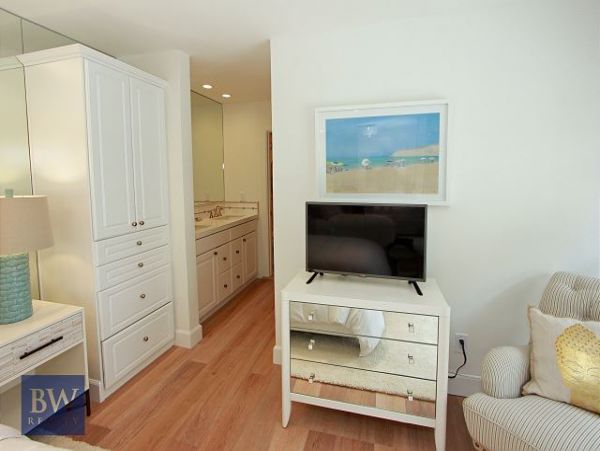 Newport Beach Home 991048