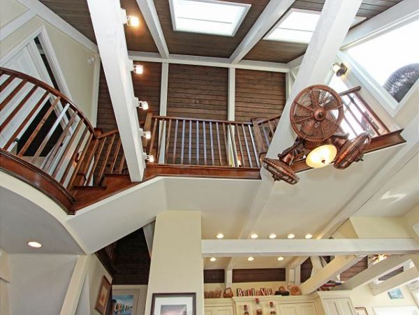 Newport Beach Home 991051