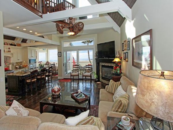Newport Beach Home 991051