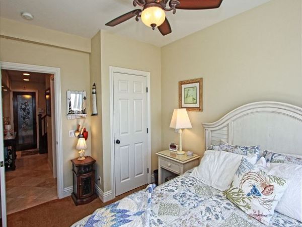 Newport Beach Home 991051