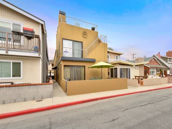 Newport Beach Home 991052