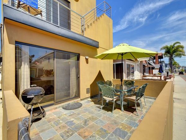 Newport Beach Home 991052