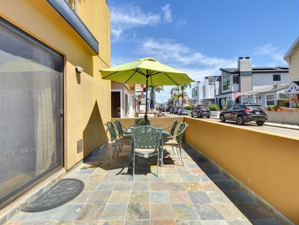 Newport Beach Home 991052