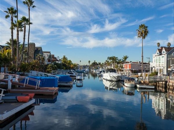 Newport Beach Home 991052