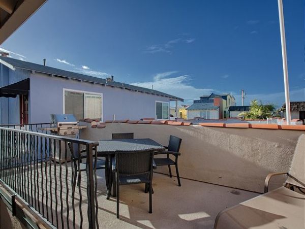 Newport Beach Home 991053