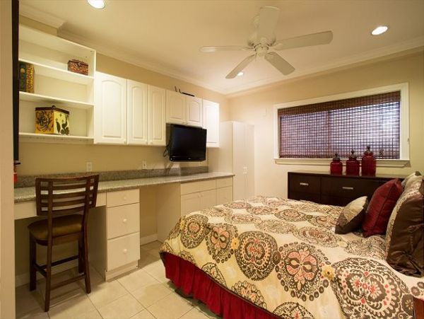 Newport Beach Home 991053