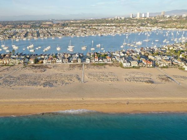 Newport Beach Home 991055