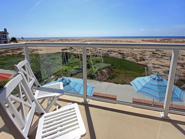 Newport Beach Home 991055