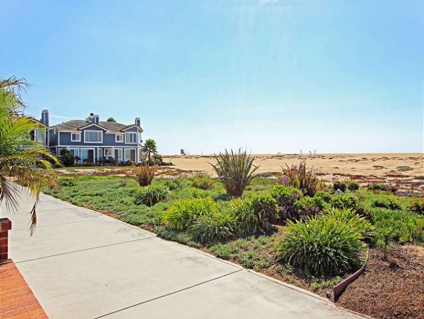 Newport Beach Home 991055