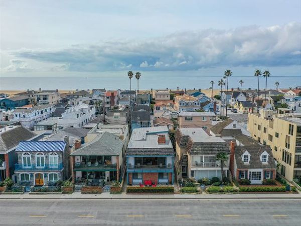 Newport Beach Home 991057