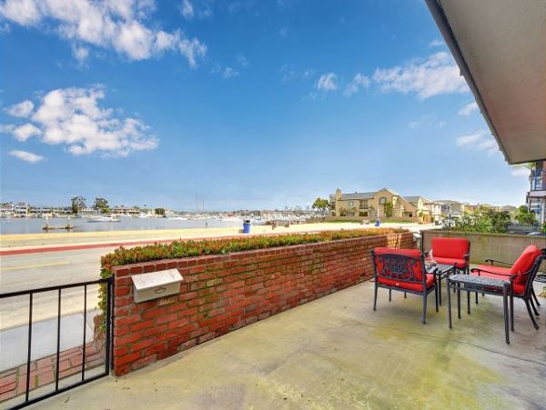 Newport Beach Home 991057