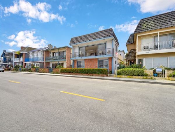 Newport Beach Home 991057