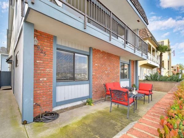 Newport Beach Home 991057