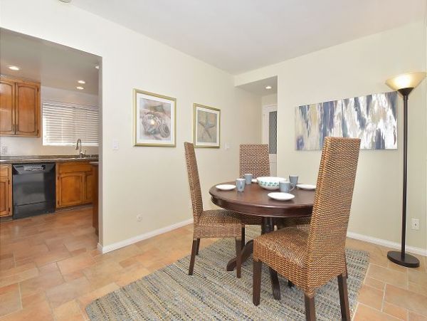 Newport Beach Home 991057