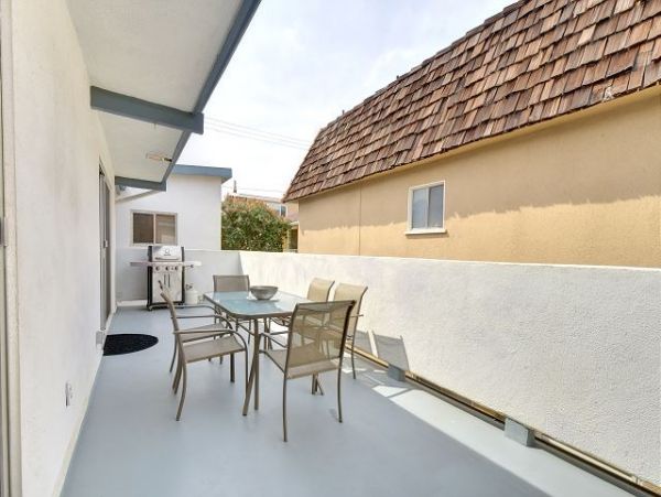 Newport Beach Home 991057