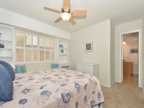 Newport Beach Home 991057