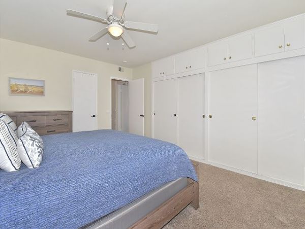 Newport Beach Home 991057