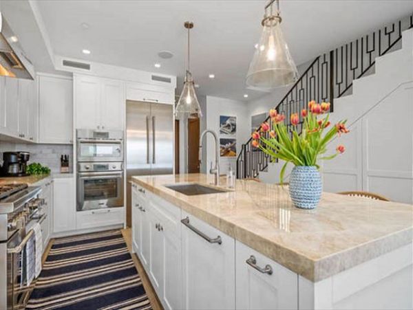 Oceanfront Newport Beach Five Bedroom Vacation Home