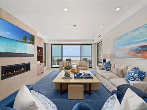 Oceanfront Newport Beach Five Bedroom Vacation Home
