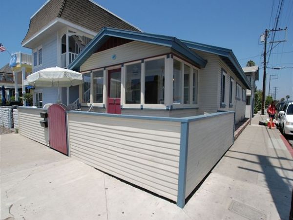 Newport Beach Home 991060