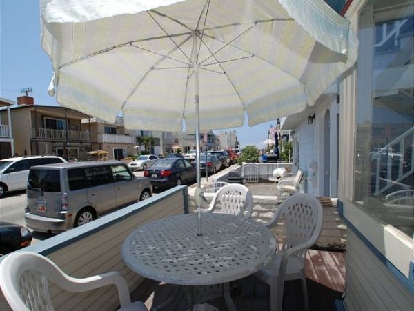 Newport Beach Home 991060