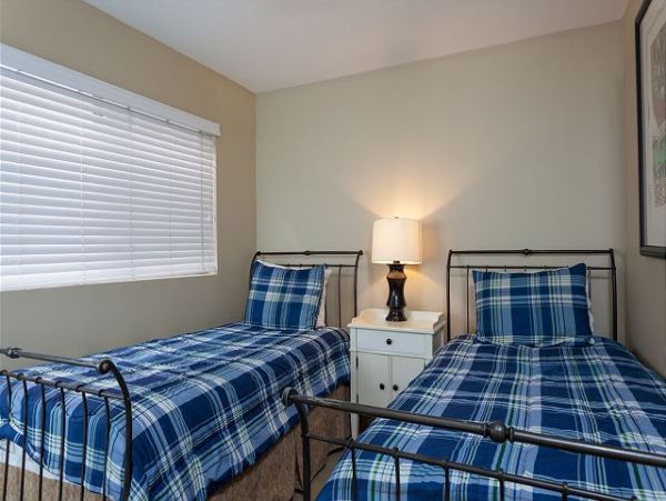 Newport Beach Home 991061