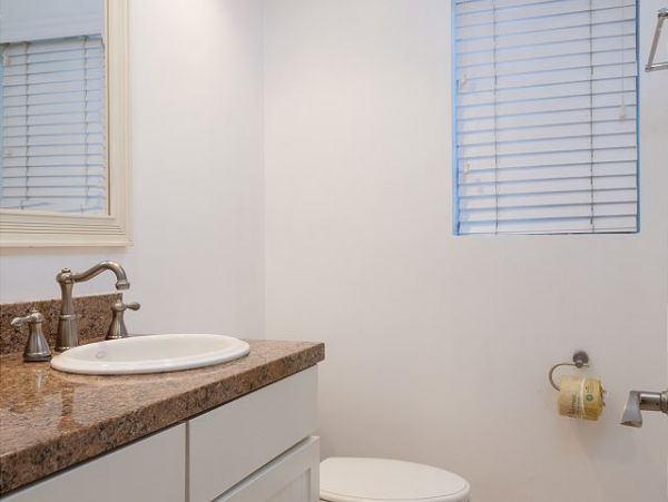 Newport Beach Home 991061