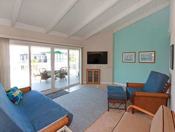 Newport Beach Home 991064