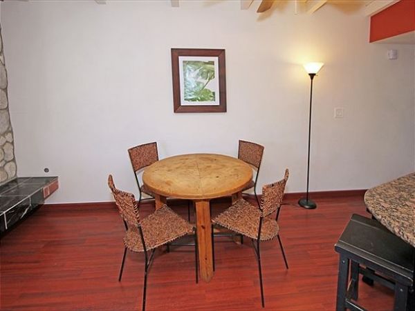 Newport Beach Home 991066