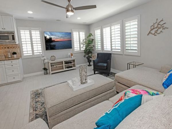 Newport Beach Home 991067