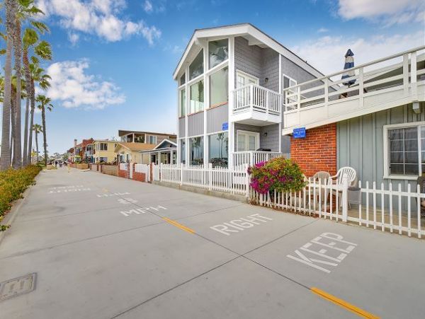 Newport Beach Home 991068
