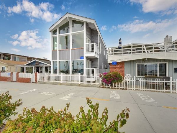 Newport Beach Home 991068