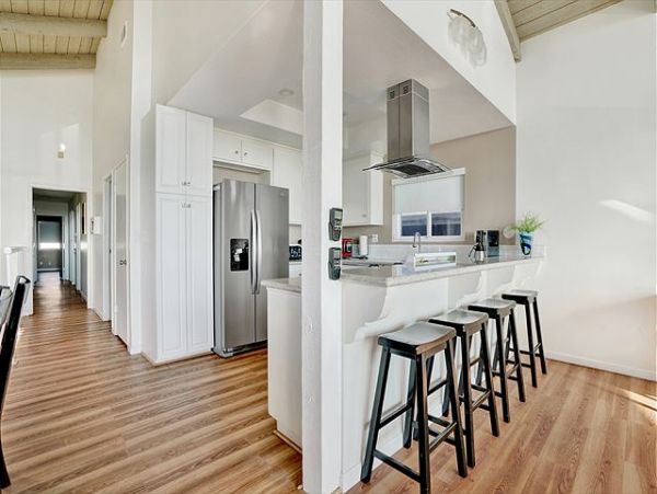Newport Beach Home 991068