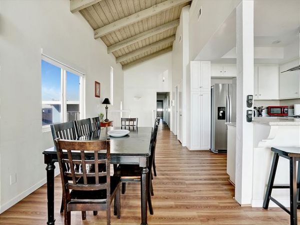 Newport Beach Home 991068
