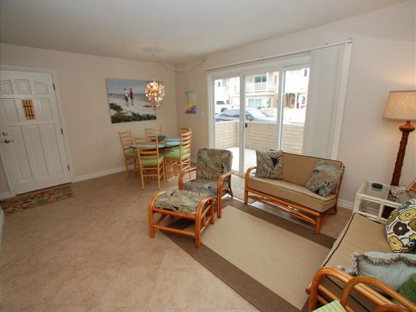 Newport Beach Home 991069