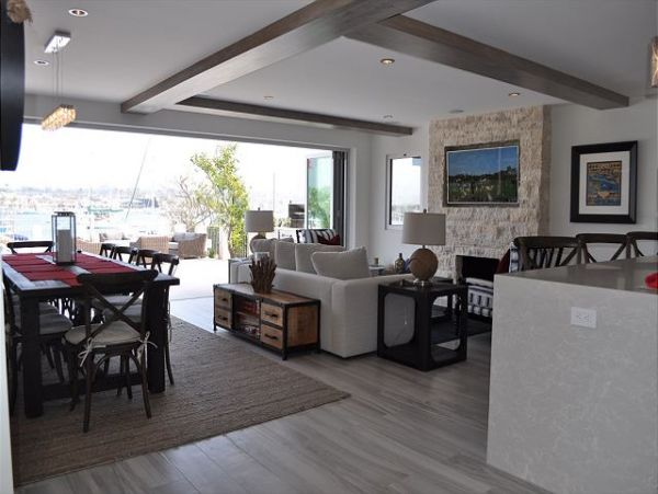 Newport Beach Home 991070