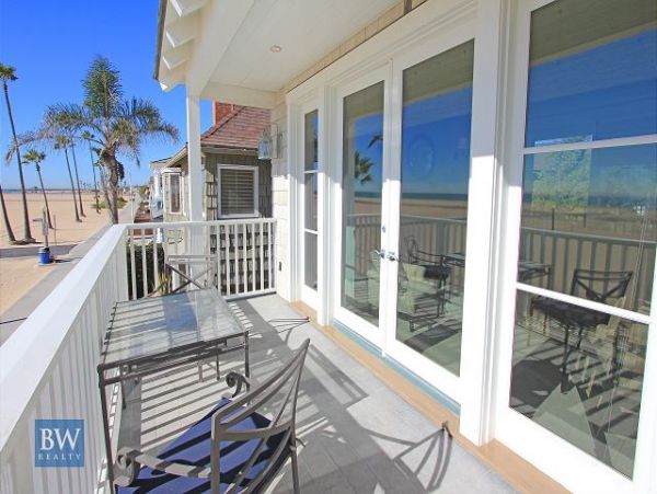 Newport Beach Home 991071