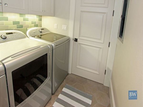 Newport Beach Home 991071