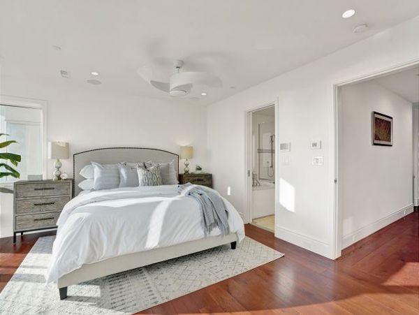 Newport Beach Home 991072