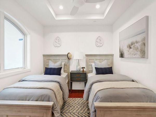 Newport Beach Home 991072