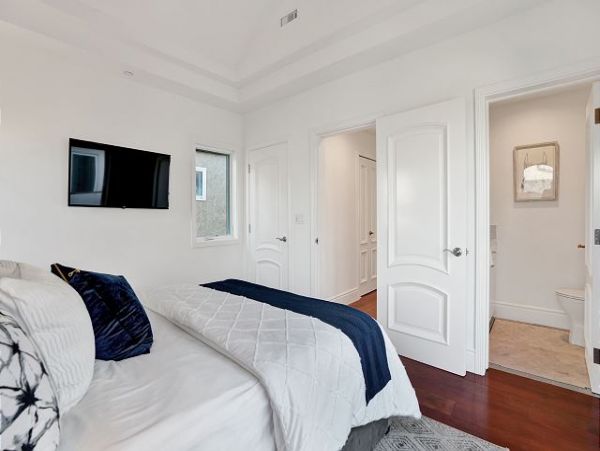 Newport Beach Home 991072