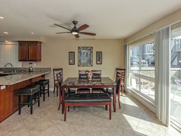 Newport Beach Home 991073
